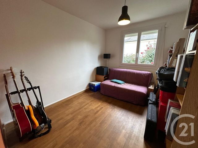 maison à vendre - 5 pièces - 75.0 m2 - FOUGERES - 35 - BRETAGNE - Century 21 Gambetta