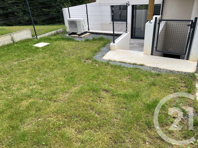 maison à louer - 4 pièces - 100.0 m2 - LECOUSSE - 35 - BRETAGNE - Century 21 Gambetta