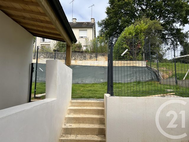 maison à louer - 4 pièces - 100.0 m2 - LECOUSSE - 35 - BRETAGNE - Century 21 Gambetta