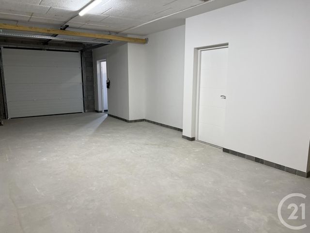 maison à louer - 4 pièces - 100.0 m2 - LECOUSSE - 35 - BRETAGNE - Century 21 Gambetta