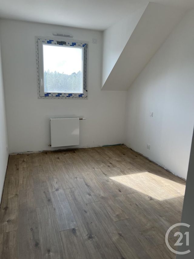 maison à louer - 4 pièces - 100.0 m2 - LECOUSSE - 35 - BRETAGNE - Century 21 Gambetta