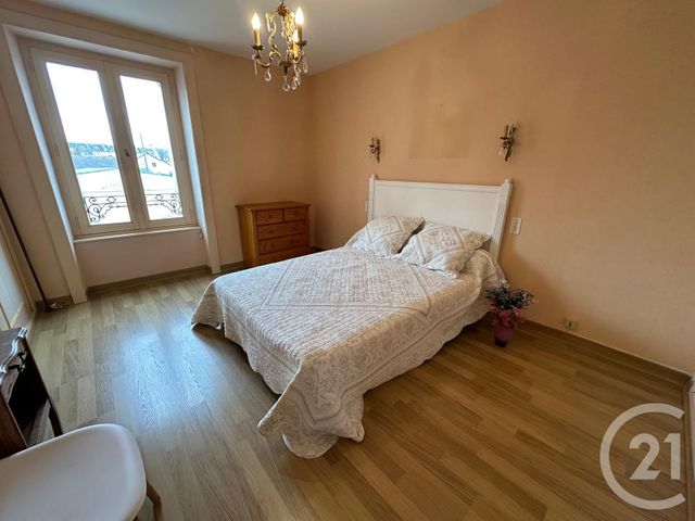 maison à vendre - 5 pièces - 94.86 m2 - FOUGERES - 35 - BRETAGNE - Century 21 Gambetta