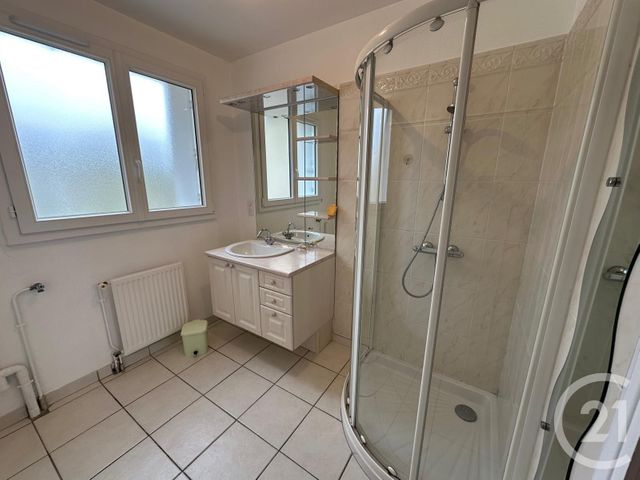 maison à vendre - 5 pièces - 94.86 m2 - FOUGERES - 35 - BRETAGNE - Century 21 Gambetta