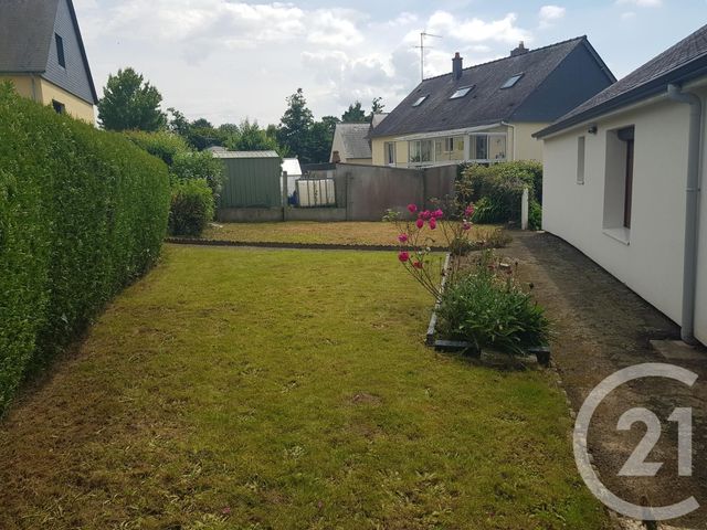 maison à louer - 2 pièces - 62.03 m2 - ST GERMAIN EN COGLES - 35 - BRETAGNE - Century 21 Gambetta