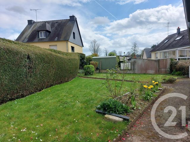 maison à louer - 2 pièces - 62.03 m2 - ST GERMAIN EN COGLES - 35 - BRETAGNE - Century 21 Gambetta