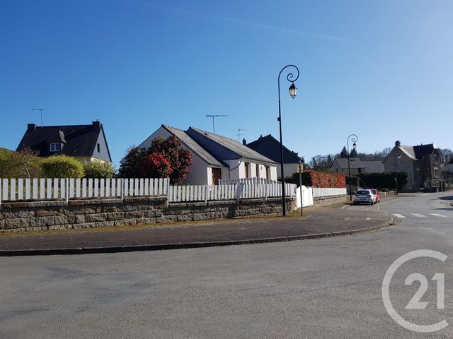 maison à louer - 2 pièces - 62.03 m2 - ST GERMAIN EN COGLES - 35 - BRETAGNE - Century 21 Gambetta