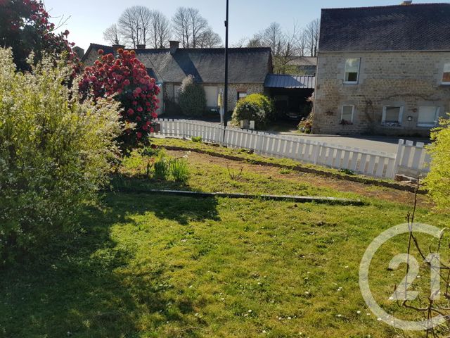 maison à louer - 2 pièces - 62.03 m2 - ST GERMAIN EN COGLES - 35 - BRETAGNE - Century 21 Gambetta