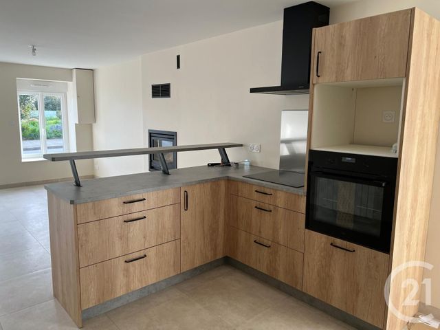 maison à louer - 4 pièces - 118.8 m2 - LE CHATELLIER - 35 - BRETAGNE - Century 21 Gambetta