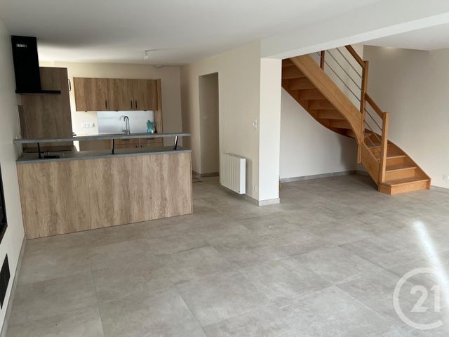maison à louer - 4 pièces - 118.8 m2 - LE CHATELLIER - 35 - BRETAGNE - Century 21 Gambetta