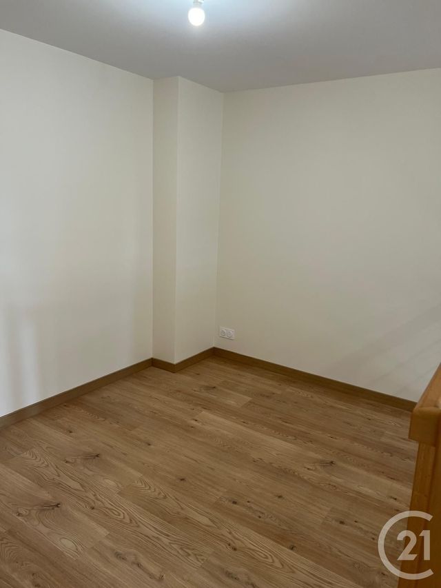 maison à louer - 4 pièces - 118.8 m2 - LE CHATELLIER - 35 - BRETAGNE - Century 21 Gambetta