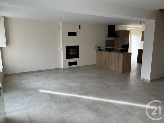 maison à louer - 4 pièces - 118.8 m2 - LE CHATELLIER - 35 - BRETAGNE - Century 21 Gambetta