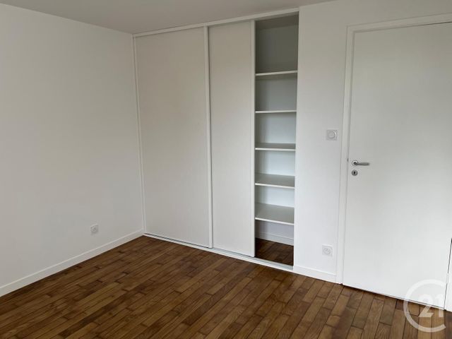 maison à louer - 4 pièces - 118.8 m2 - LE CHATELLIER - 35 - BRETAGNE - Century 21 Gambetta