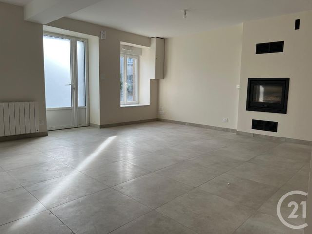maison à louer - 4 pièces - 118.8 m2 - LE CHATELLIER - 35 - BRETAGNE - Century 21 Gambetta