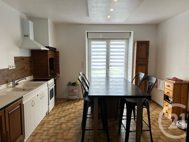 maison à vendre - 7 pièces - 135.66 m2 - DOMPIERRE DU CHEMIN - 35 - BRETAGNE - Century 21 Gambetta