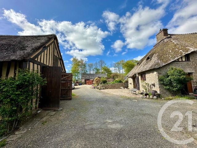 maison à vendre - 5 pièces - 121.0 m2 - BUAIS LES MONTS - 50 - BASSE-NORMANDIE - Century 21 Gambetta