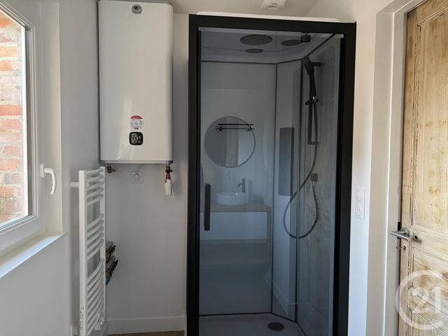 Appartement à louer - 3 pièces - 79.44 m2 - FOUGERES - 35 - BRETAGNE - Century 21 Gambetta