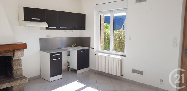 maison à louer - 5 pièces - 90.0 m2 - ST GERMAIN EN COGLES - 35 - BRETAGNE - Century 21 Gambetta