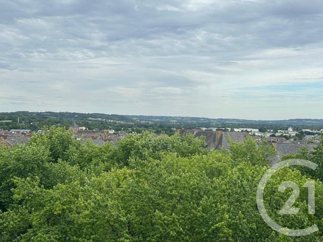 Appartement F3 à vendre - 3 pièces - 94.64 m2 - FOUGERES - 35 - BRETAGNE - Century 21 Gambetta