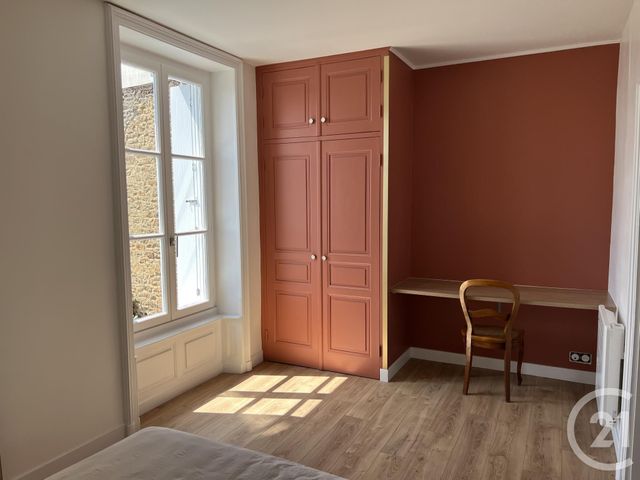Appartement à louer - 2 pièces - 44.89 m2 - FOUGERES - 35 - BRETAGNE - Century 21 Gambetta