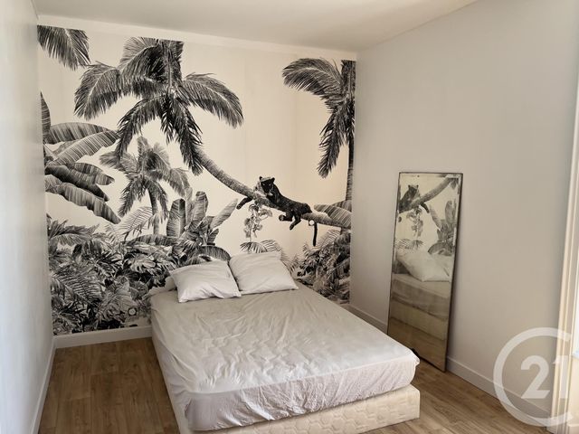 Appartement à louer - 2 pièces - 44.89 m2 - FOUGERES - 35 - BRETAGNE - Century 21 Gambetta