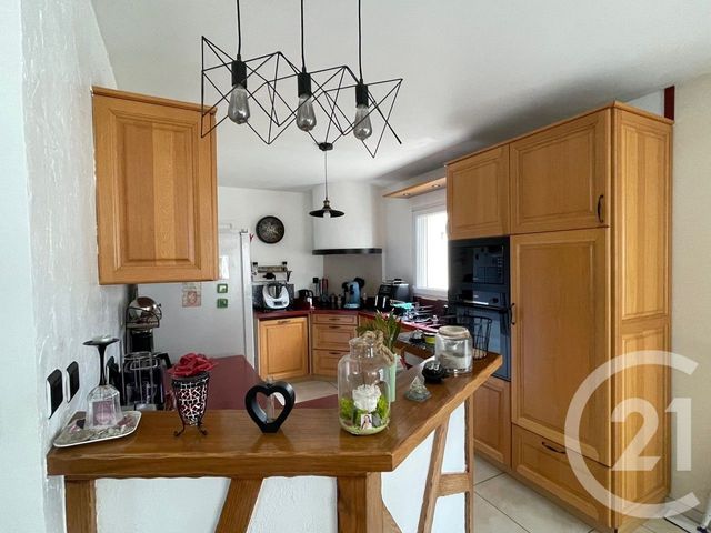 maison à vendre - 7 pièces - 139.0 m2 - LECOUSSE - 35 - BRETAGNE - Century 21 Gambetta