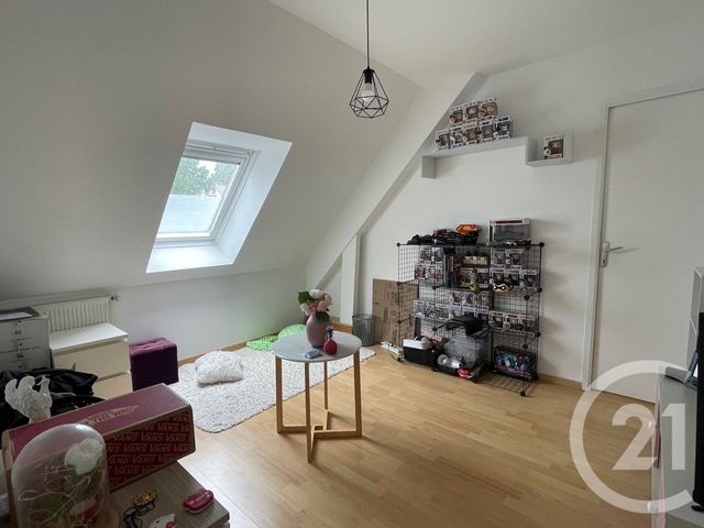 maison à vendre - 7 pièces - 139.0 m2 - LECOUSSE - 35 - BRETAGNE - Century 21 Gambetta