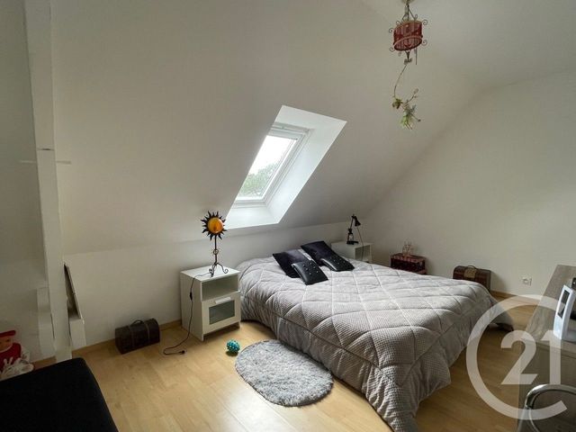 maison à vendre - 7 pièces - 139.0 m2 - LECOUSSE - 35 - BRETAGNE - Century 21 Gambetta