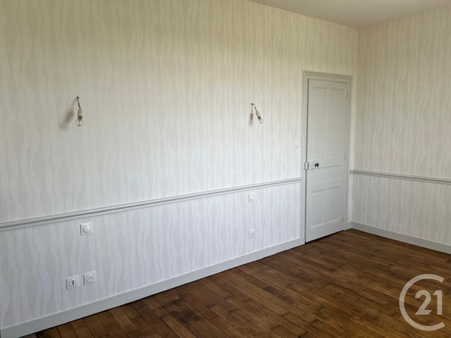 maison à louer - 5 pièces - 115.0 m2 - LUITRE DOMPIERRE - 35 - BRETAGNE - Century 21 Gambetta