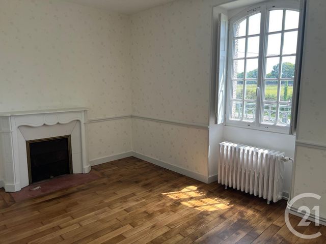 maison à louer - 5 pièces - 115.0 m2 - LUITRE DOMPIERRE - 35 - BRETAGNE - Century 21 Gambetta