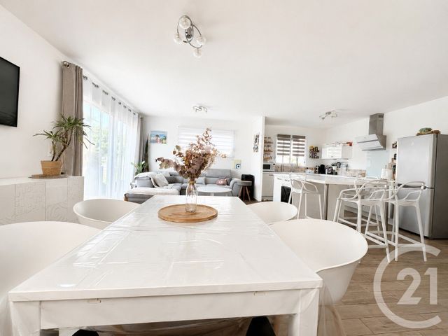 maison à vendre - 5 pièces - 117.76 m2 - JAVENE - 35 - BRETAGNE - Century 21 Gambetta