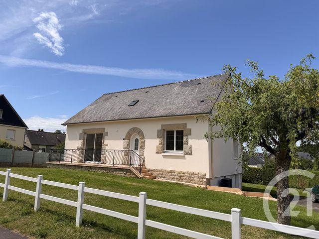 maison à louer - 5 pièces - 121.64 m2 - ST GERMAIN EN COGLES - 35 - BRETAGNE - Century 21 Gambetta