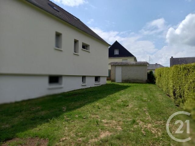 maison à louer - 5 pièces - 121.64 m2 - ST GERMAIN EN COGLES - 35 - BRETAGNE - Century 21 Gambetta