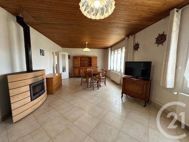 maison à vendre - 3 pièces - 87.44 m2 - LECOUSSE - 35 - BRETAGNE - Century 21 Gambetta