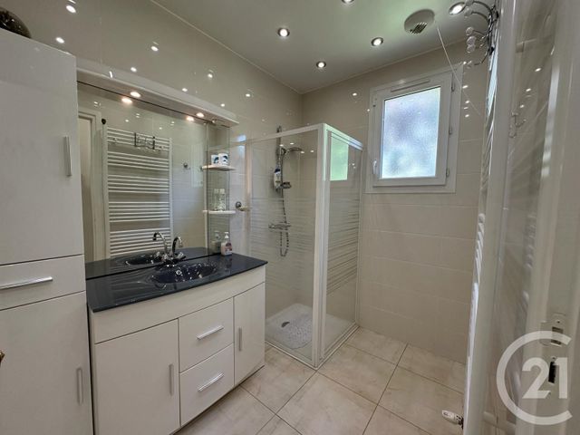 maison à vendre - 3 pièces - 87.44 m2 - LECOUSSE - 35 - BRETAGNE - Century 21 Gambetta