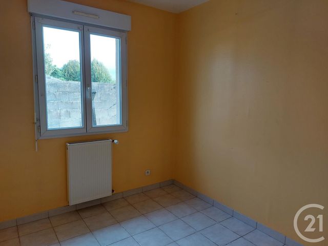 maison à louer - 5 pièces - 113.0 m2 - FOUGERES - 35 - BRETAGNE - Century 21 Gambetta