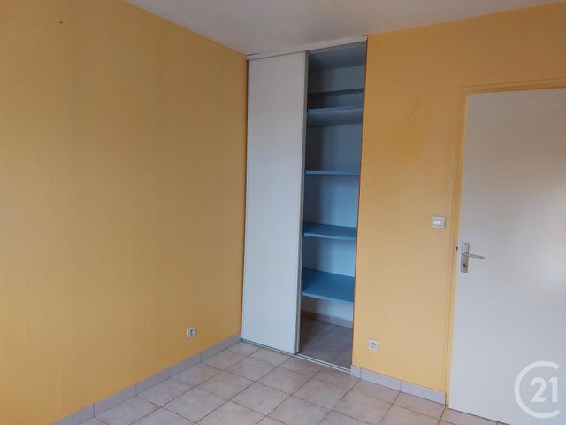 maison à louer - 5 pièces - 113.0 m2 - FOUGERES - 35 - BRETAGNE - Century 21 Gambetta