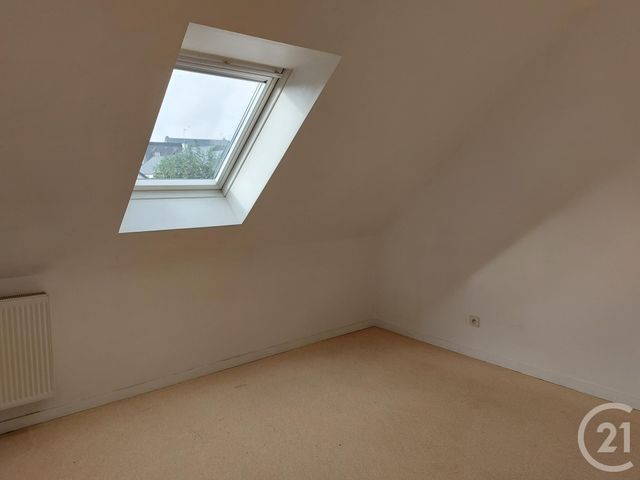 maison à louer - 5 pièces - 113.0 m2 - FOUGERES - 35 - BRETAGNE - Century 21 Gambetta