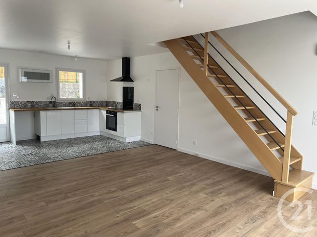 maison à louer - 4 pièces - 100.0 m2 - JAVENE - 35 - BRETAGNE - Century 21 Gambetta