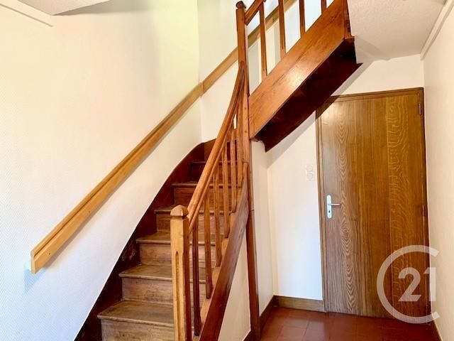 maison à louer - 4 pièces - 90.0 m2 - FOUGERES - 35 - BRETAGNE - Century 21 Gambetta