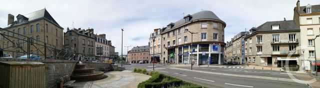 Appartement à louer - 2 pièces - 38.5 m2 - FOUGERES - 35 - BRETAGNE - Century 21 Gambetta