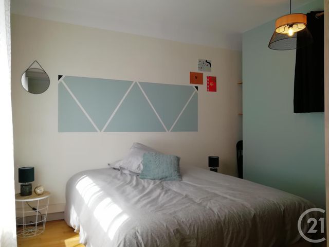 Appartement à louer - 2 pièces - 38.5 m2 - FOUGERES - 35 - BRETAGNE - Century 21 Gambetta