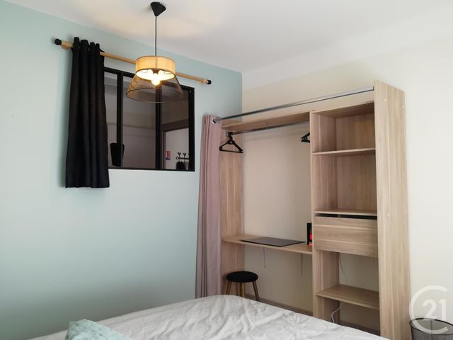 Appartement à louer - 2 pièces - 38.5 m2 - FOUGERES - 35 - BRETAGNE - Century 21 Gambetta