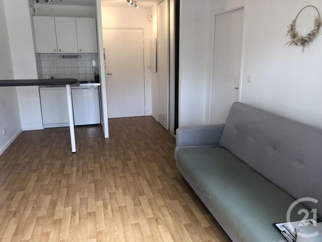 Appartement à louer - 2 pièces - 35.5 m2 - FOUGERES - 35 - BRETAGNE - Century 21 Gambetta