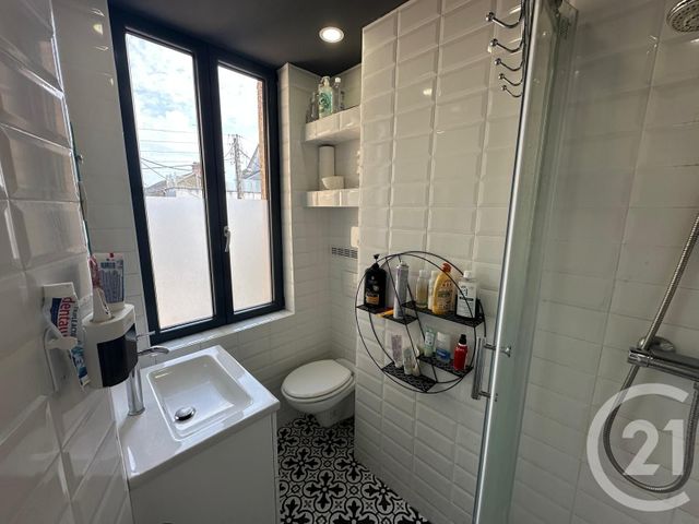 maison à vendre - 8 pièces - 137.55 m2 - FOUGERES - 35 - BRETAGNE - Century 21 Gambetta