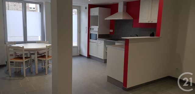 Appartement T3 à louer - 3 pièces - 73.0 m2 - ST BRICE EN COGLES - 35 - BRETAGNE - Century 21 Gambetta