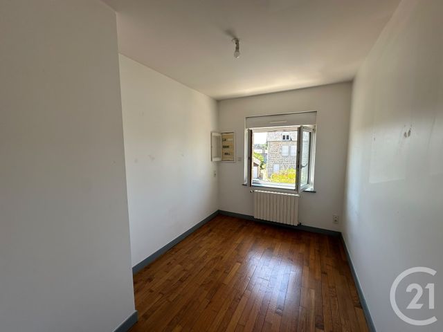maison à vendre - 5 pièces - 97.35 m2 - ST GERMAIN EN COGLES - 35 - BRETAGNE - Century 21 Gambetta