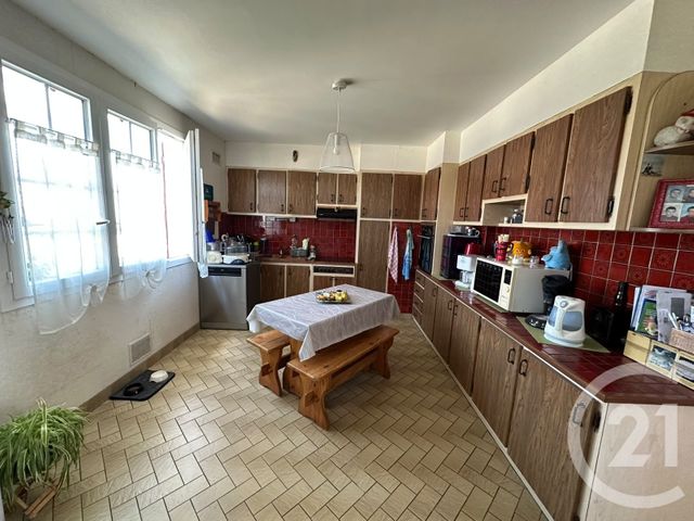 maison à vendre - 5 pièces - 124.31 m2 - FOUGERES - 35 - BRETAGNE - Century 21 Gambetta
