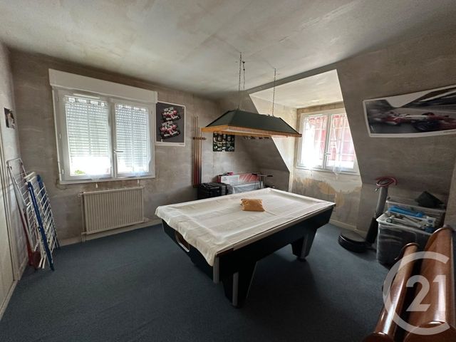 maison à vendre - 5 pièces - 124.31 m2 - FOUGERES - 35 - BRETAGNE - Century 21 Gambetta