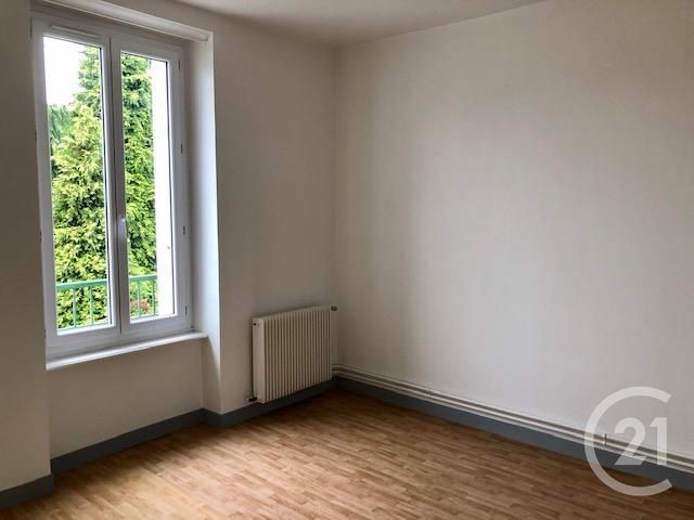 Appartement à louer - 2 pièces - 35.0 m2 - FOUGERES - 35 - BRETAGNE - Century 21 Gambetta