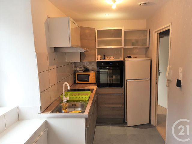 Appartement F2 à louer - 2 pièces - 46.11 m2 - FOUGERES - 35 - BRETAGNE - Century 21 Gambetta